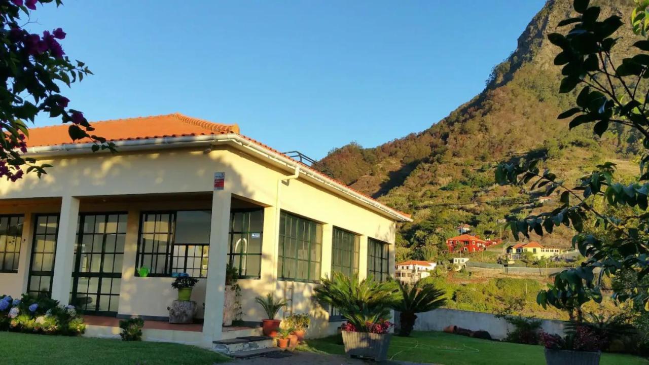 Villa House Pc à Porto Da Cruz Extérieur photo